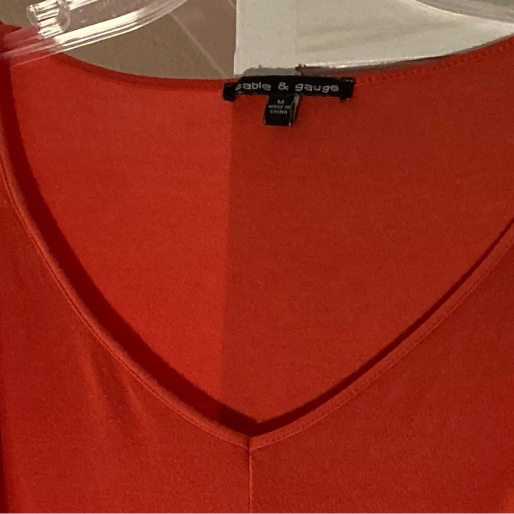 Vibrant EUC Cable & Gauge Orange Top women size M - Picture 10 of 12